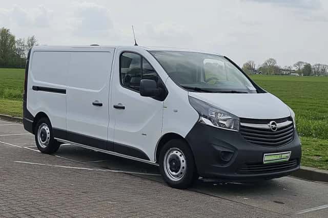 Opel Vivaro (2017) thumbnail 4