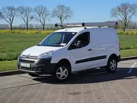 Citroën Berlingo (2017) thumbnail 2