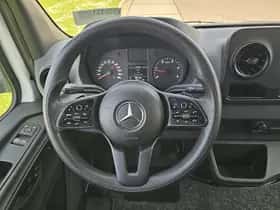 Mercedes-Benz Sprinter (2022) thumbnail 11