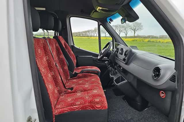 Mercedes-Benz Sprinter (2021) thumbnail 6