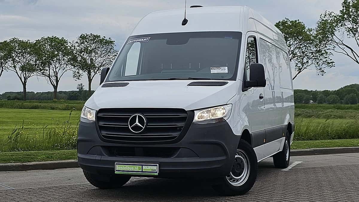Mercedes-Benz Sprinter (2021) — foto 1