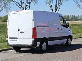 Mercedes-Benz Sprinter (2022) thumbnail 3