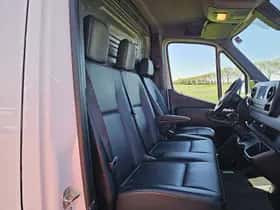 Mercedes-Benz Sprinter (2022) thumbnail 6