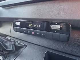 Mercedes-Benz Sprinter (2022) thumbnail 9