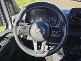 Mercedes-Benz Sprinter (2022) thumbnail 10