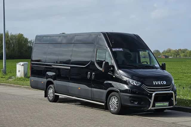Iveco Daily (2022) thumbnail 4