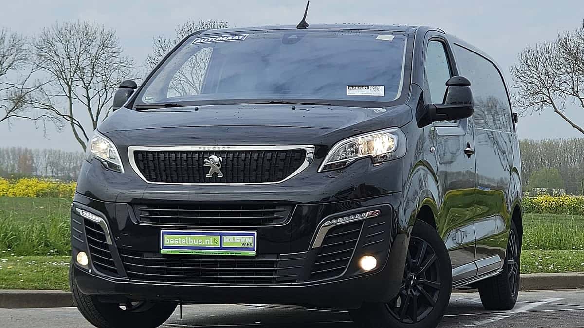 Peugeot Expert (2021) — foto 1