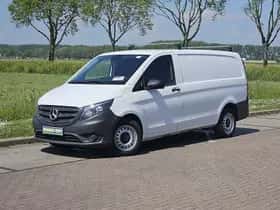 Mercedes-Benz Vito (2021) thumbnail 2