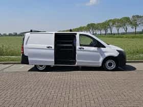 Mercedes-Benz Vito (2021) thumbnail 13
