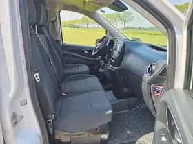 Mercedes-Benz Vito (2021) thumbnail 6