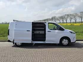 Ford Transit (2024) thumbnail 13