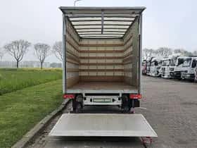 Volkswagen Crafter (2024) thumbnail 12