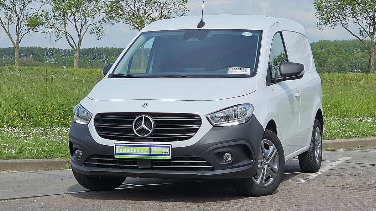 Mercedes-Benz Citan (2024) — foto 1