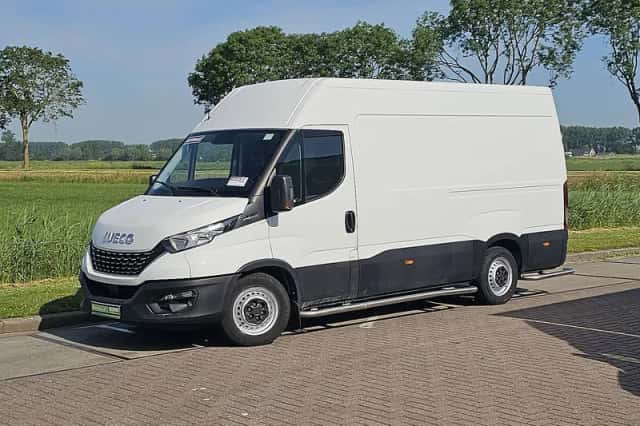 Iveco Daily (2021) thumbnail 2
