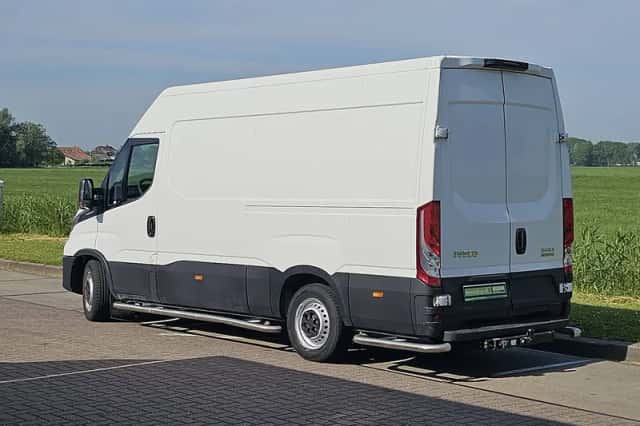 Iveco Daily (2021) thumbnail 5