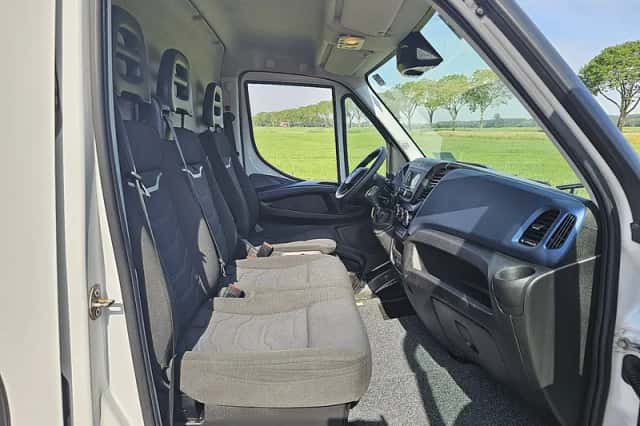 Iveco Daily (2021) thumbnail 6