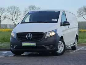 Mercedes-Benz Vito (2022) thumbnail 1