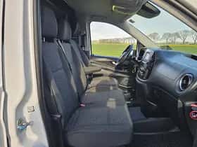 Mercedes-Benz Vito (2022) thumbnail 6