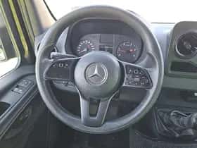 Mercedes-Benz Sprinter (2019) thumbnail 11