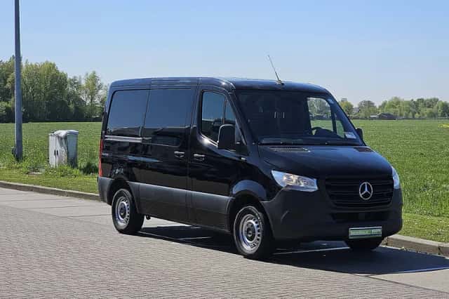 Mercedes-Benz Sprinter (2019) thumbnail 4