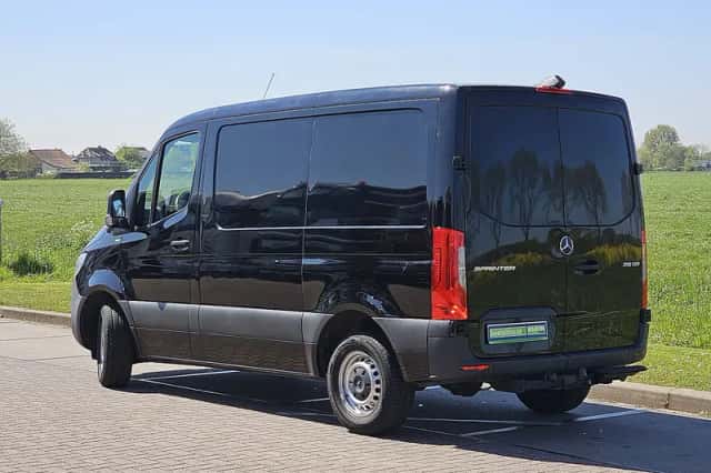 Mercedes-Benz Sprinter (2019) thumbnail 5