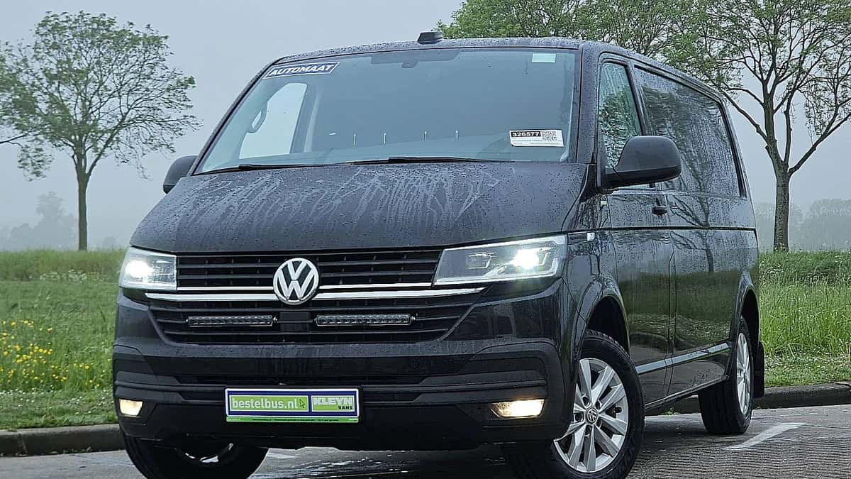 Volkswagen Transporter (2021) — foto 1