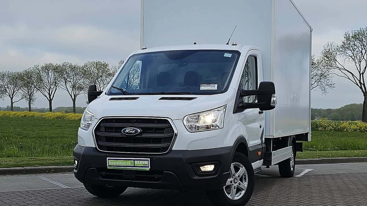 Ford Transit (2022) — foto 1