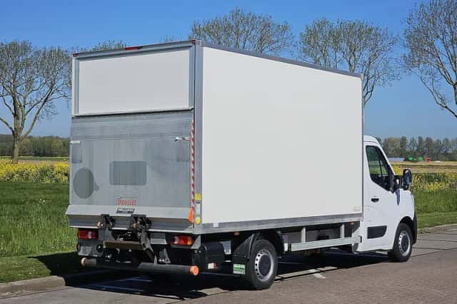 Renault Master (2024) thumbnail 3