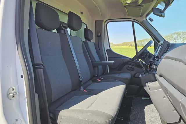 Renault Master (2024) thumbnail 6