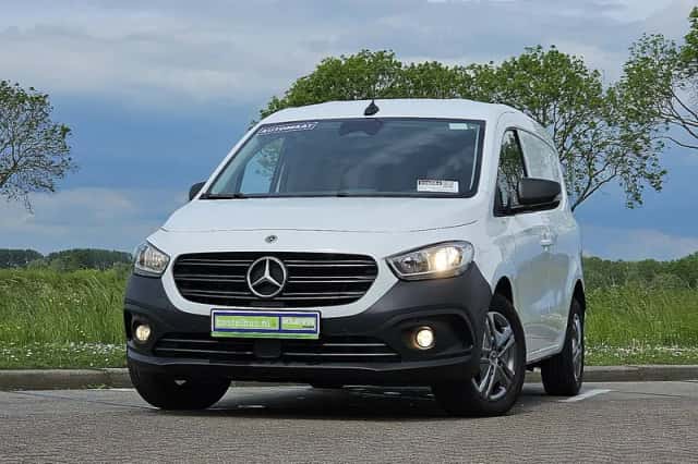 Mercedes-Benz Citan (2024) thumbnail 1
