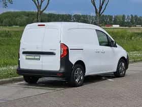 Mercedes-Benz Citan (2024) thumbnail 3