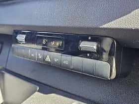 Mercedes-Benz Sprinter (2019) thumbnail 9