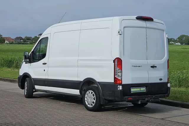 Ford Transit (2023) thumbnail 5