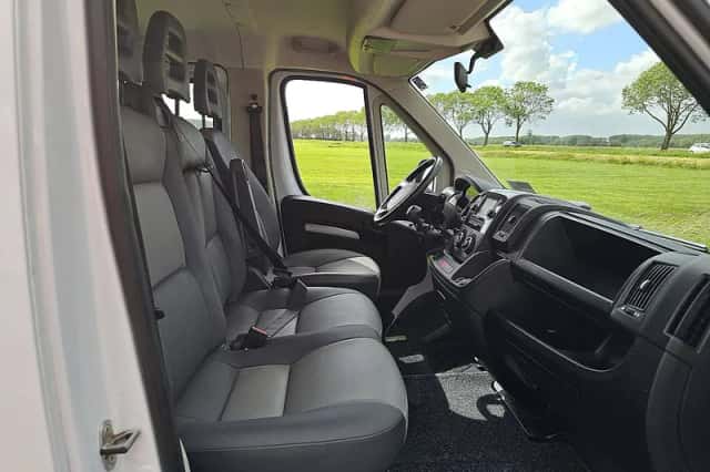 Peugeot Boxer (2021) thumbnail 6