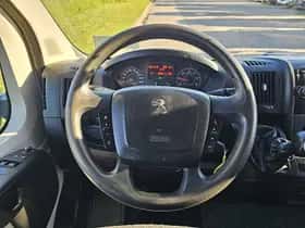 Peugeot Boxer (2018) thumbnail 11
