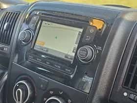 Peugeot Boxer (2018) thumbnail 10