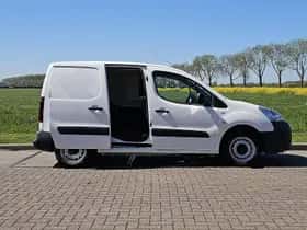 Peugeot Partner (2018) thumbnail 14