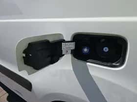 Peugeot Partner (2018) thumbnail 16
