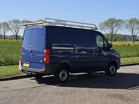 Volkswagen Crafter (2009) thumbnail 3