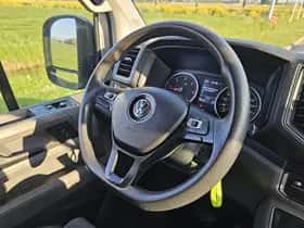 Volkswagen Crafter (2019) thumbnail 11