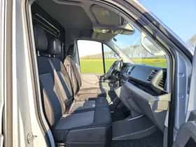 Volkswagen Crafter (2019) thumbnail 6