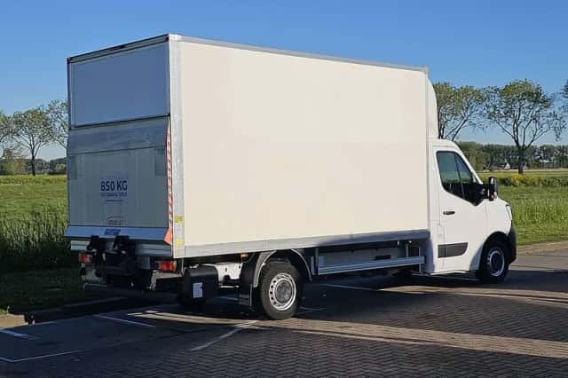 Renault Master (2024) thumbnail 3
