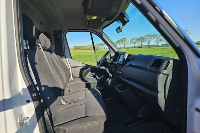 Renault Master (2024) thumbnail 6