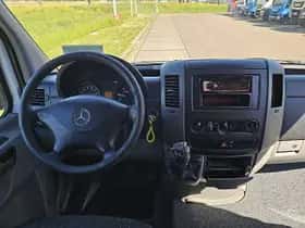 Mercedes-Benz Sprinter (2007) thumbnail 7