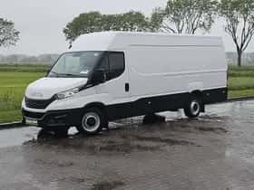 Iveco Daily (2023) thumbnail 2
