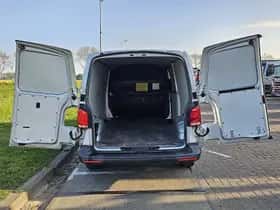 Volkswagen Transporter (2020) thumbnail 13