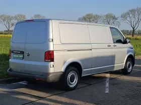 Volkswagen Transporter (2020) thumbnail 3