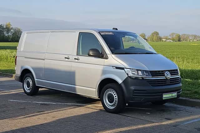 Volkswagen Transporter (2020) thumbnail 4