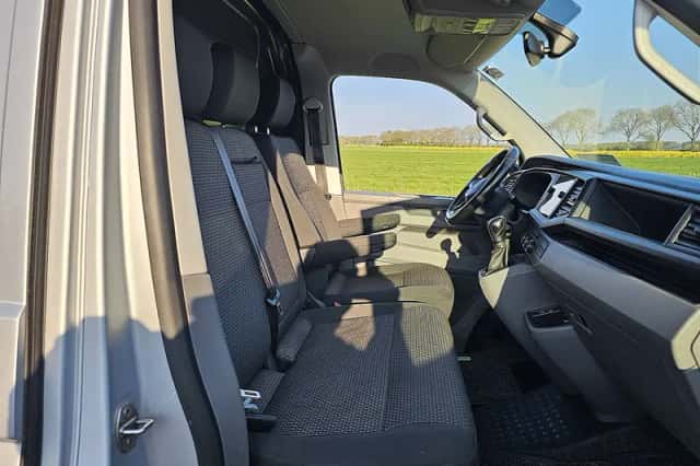 Volkswagen Transporter (2020) thumbnail 6