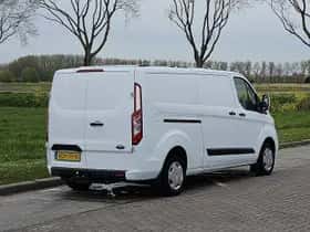 Ford Transit (2019) thumbnail 3